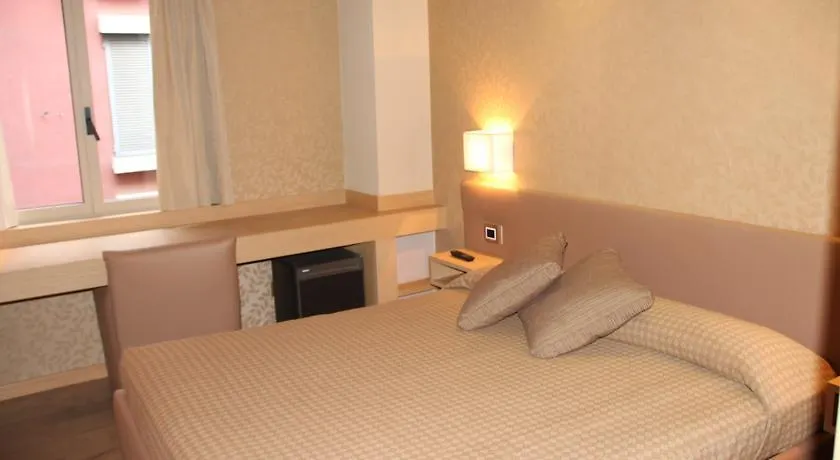 Hotel Mentana, By R Collection Hotels Milan